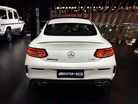 2016�� AMG C 63 Coupe