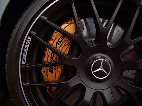 2017�� AMG C 63 S