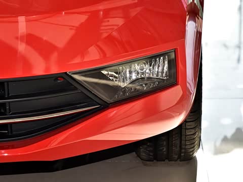 2018�� 1.6L �Զ��˶���