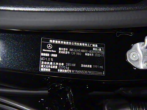 2021�� AMG GLA 45 4MATIC+