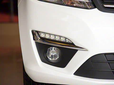 2016�� 1.6L �ֶ�������