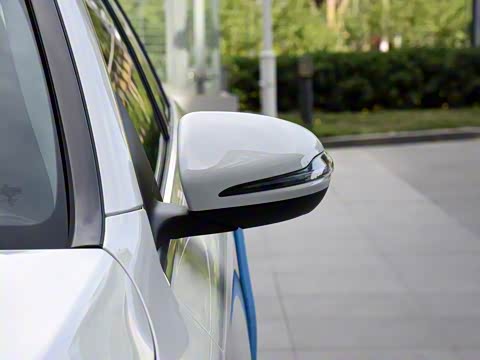 2017�� �Ŀ� C 180 ���нγ�