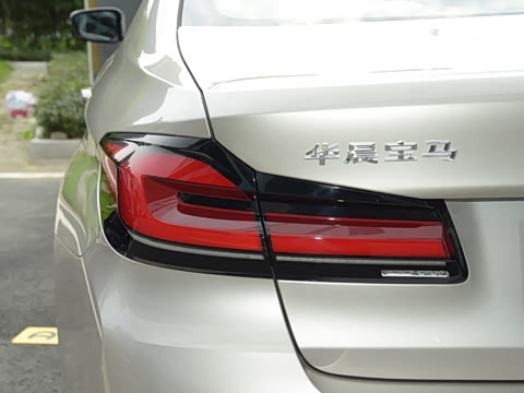 2021�� �Ŀ� 530Li ������ ������װ