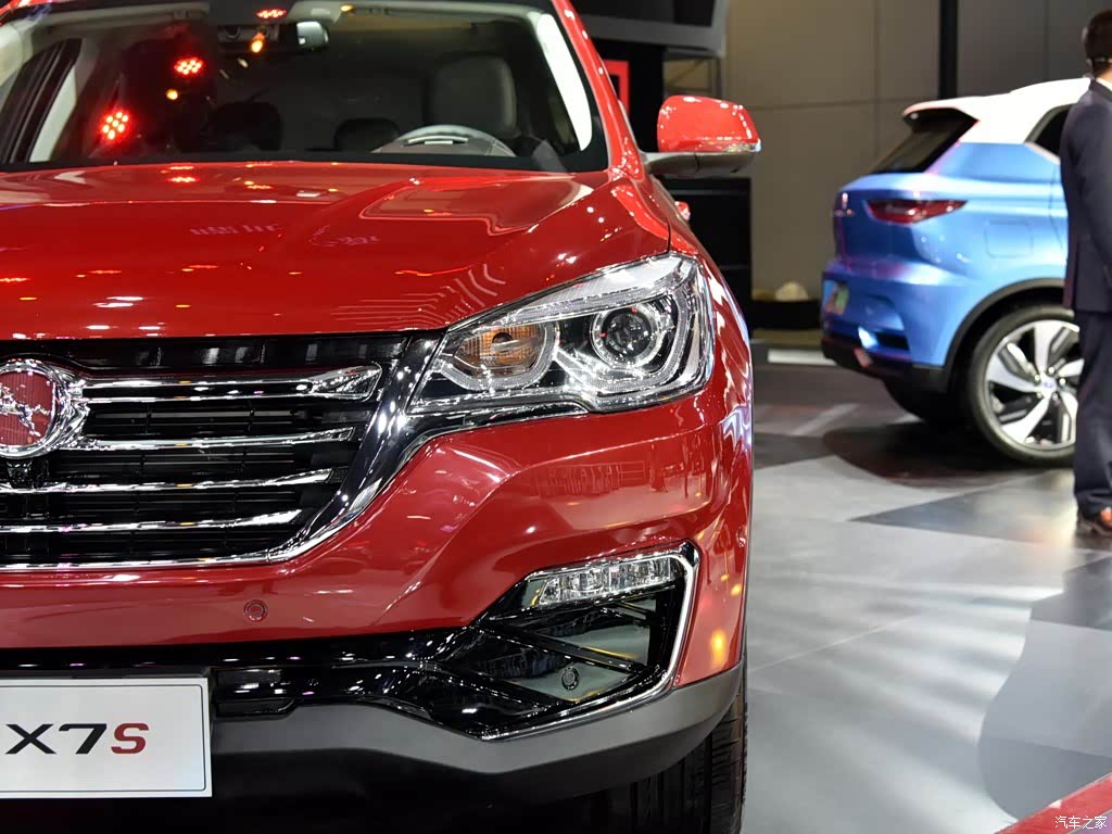 2018款 x7s 2.0t dct智享旗舰型