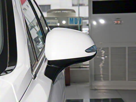 2020�� 380 TGDi �Զ�����DLX HTRAC�����