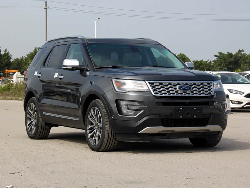 福特(进口) 探险者 2017款 3.5t 铂金版