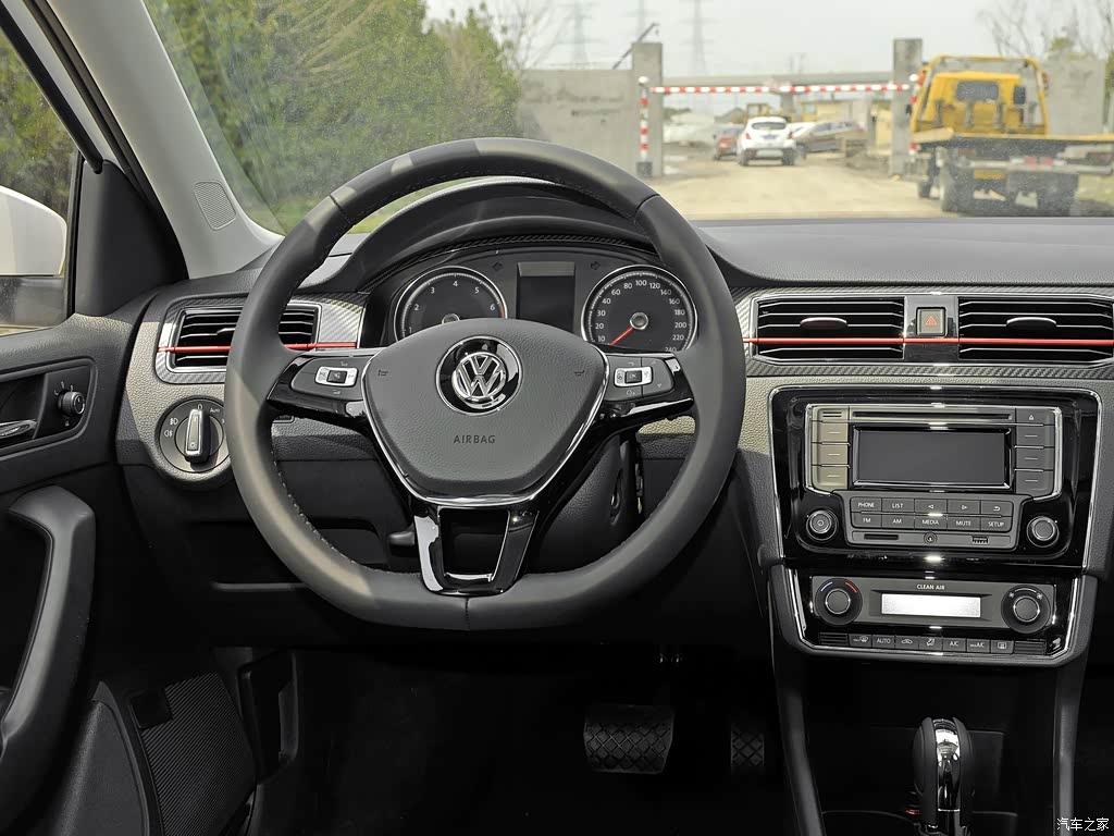 上汽大众 桑塔纳 2017款 浩纳 1.6l 自动豪华版