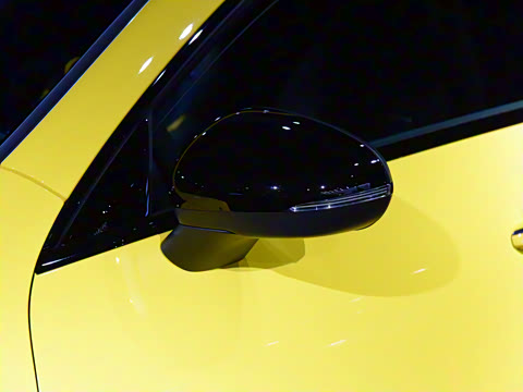 2021�� AMG CLA 45 S 4MATIC+