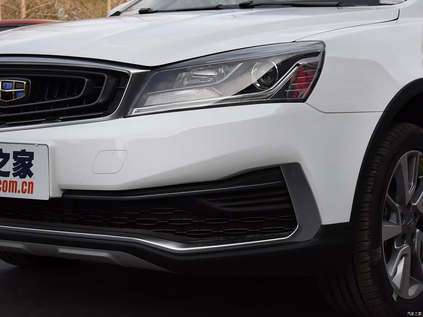 汽车之家>汽车图片>吉利汽车>远景s1>2018款1.5l手动锋驰型>1400_1050