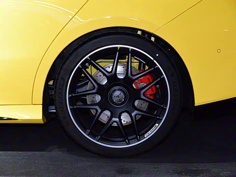 2021�� AMG CLA 45 S 4MATIC+