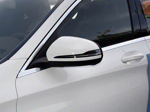 2017�� �Ŀ� C 180 ���нγ�