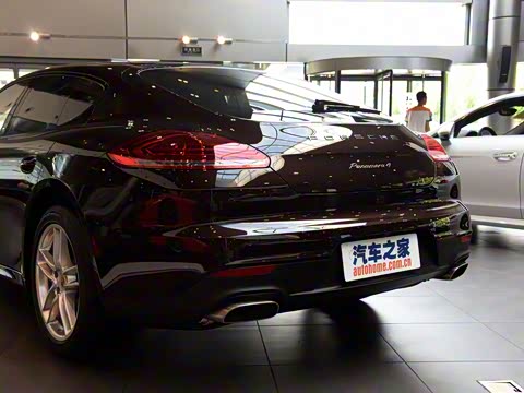 2016�� Panamera 4 Edition 3.0T