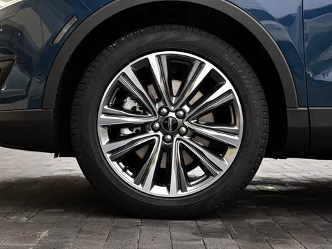 2015�� 2.7T ������ҫ��