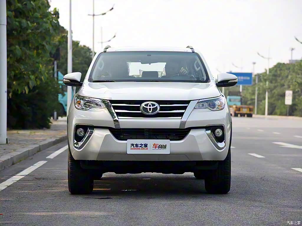 丰田(进口) fortuner 2016款 2.7l 中东版