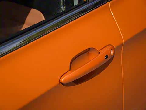 2016�� 1.6L �ֶ�����V��