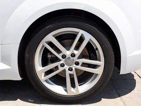 2017�� TT Coupe 45 TFSI