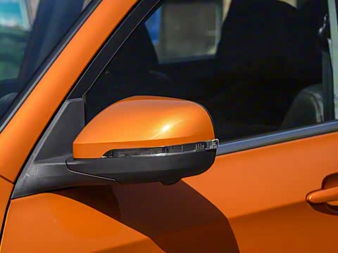 2016�� 1.6L �ֶ�����V��