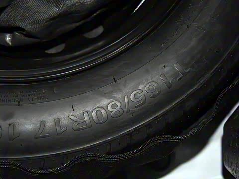 2017�� 1.5T �ֶ���ɫ��