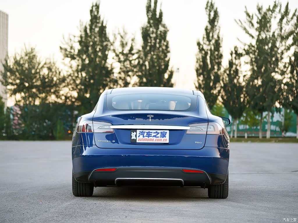 汽车之家>汽车图片>特斯拉>models>2015款models70d>