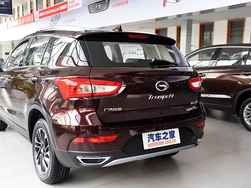 广汽乘用车 传祺gs4 2017款 235t g-dct两驱精英版