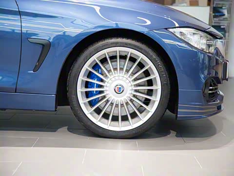 2016�� B4 BITURBO Coupe