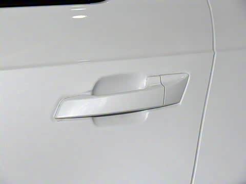 2017�� 1.5T �ֶ���ɫ��