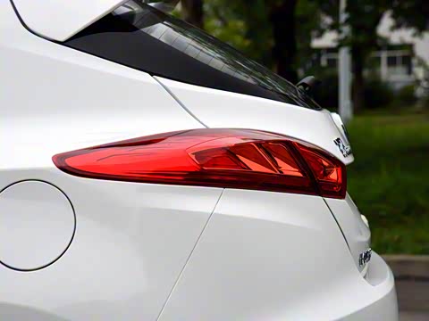 2016�� 1.6L �ֶ�����֮�Ҷ��ư� ��V