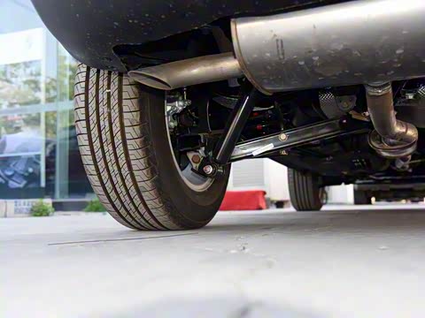 2017�� ǿ������ 1.6L �ֶ�������