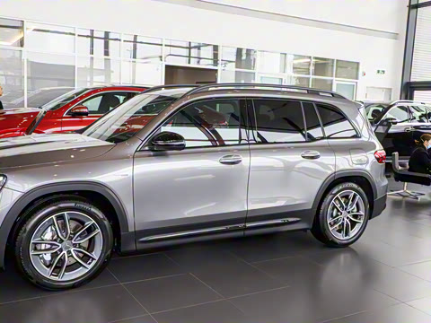 2021�� AMG GLB 35 4MATIC