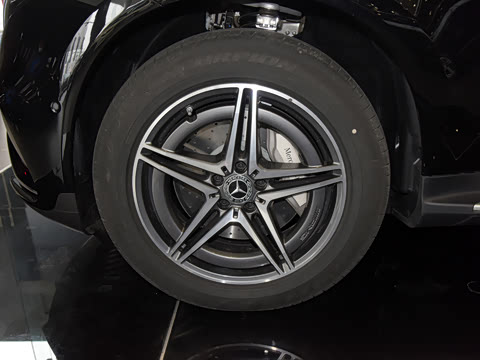 2021�� EQC 400 4MATIC