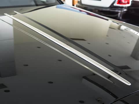 2017�� 6.6T Black Badge Edition