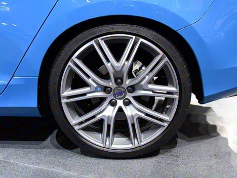 2017�� 2.0T Polestar