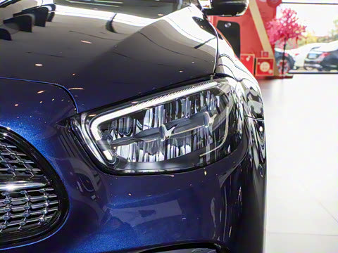 2021�� E 260 �������˶���