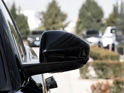 2017�� P380 R-DYNAMIC S