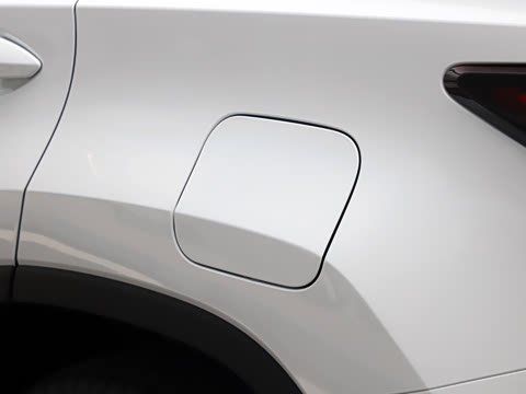 2020�� �Ŀ� 300 ����F SPORT