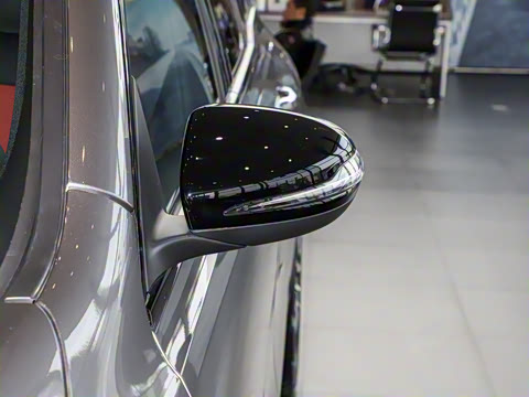 2021�� AMG GLB 35 4MATIC