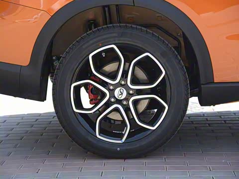 2016�� 1.6L �ֶ�����V��