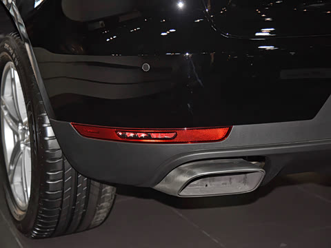 2018�� Macan 2.0T