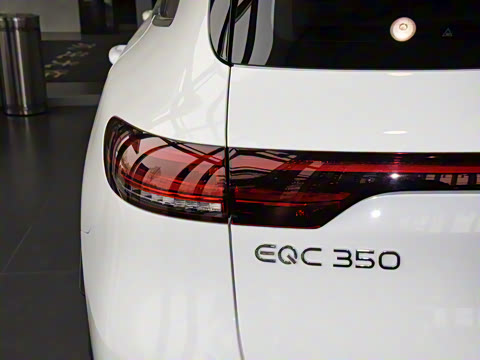 2021�� EQC 350 4MATIC