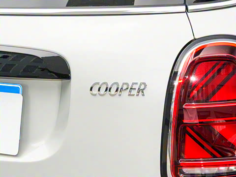 2022�� 1.5T COOPER ALL4 ���ͼ�