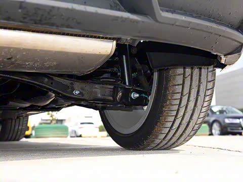 2018�� 30�������� Sportback 35 TFSI ������