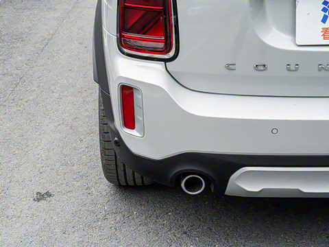 2022�� 1.5T COOPER ALL4 ���ͼ�