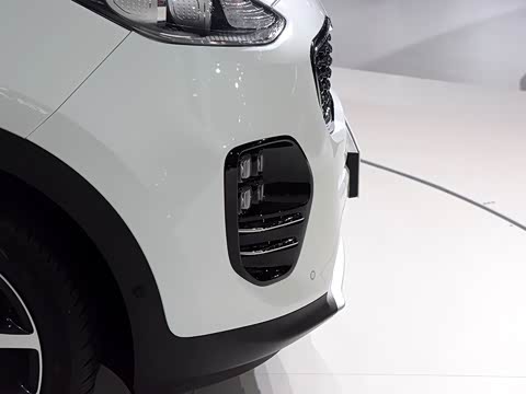 2016�� 1.6T �Զ�����Premium