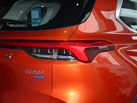 2021�� 1.3T PLUG IN LITE+ ������