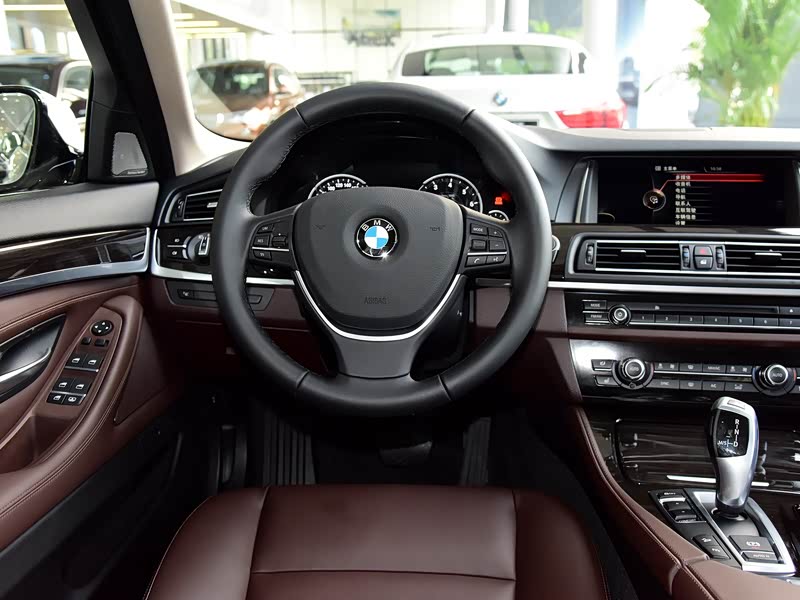 17款宝马5系报价 宝马525价格现金优惠525最低价