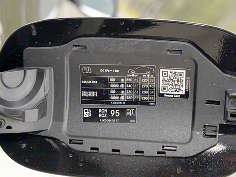 2021�� �Ŀ� E 300 L �˶�ʱ����