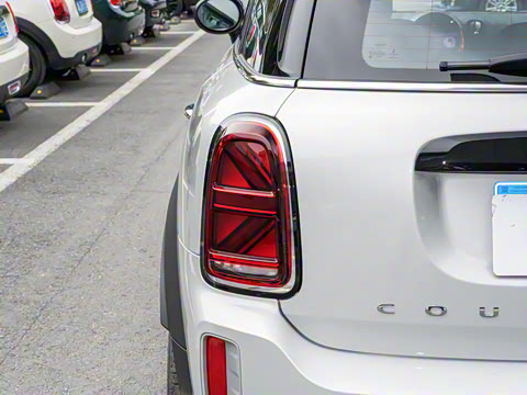 2022�� 1.5T COOPER ALL4 ���ͼ�