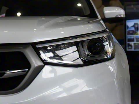 2017�� 1.5T �ֶ���ɫ��