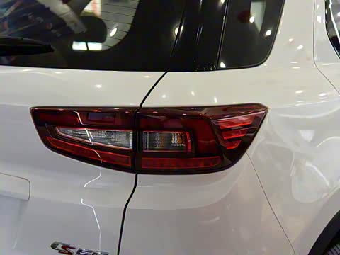 2017�� 1.5T �ֶ���ɫ��