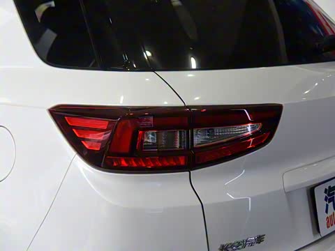 2017�� 1.5T �ֶ���ɫ��